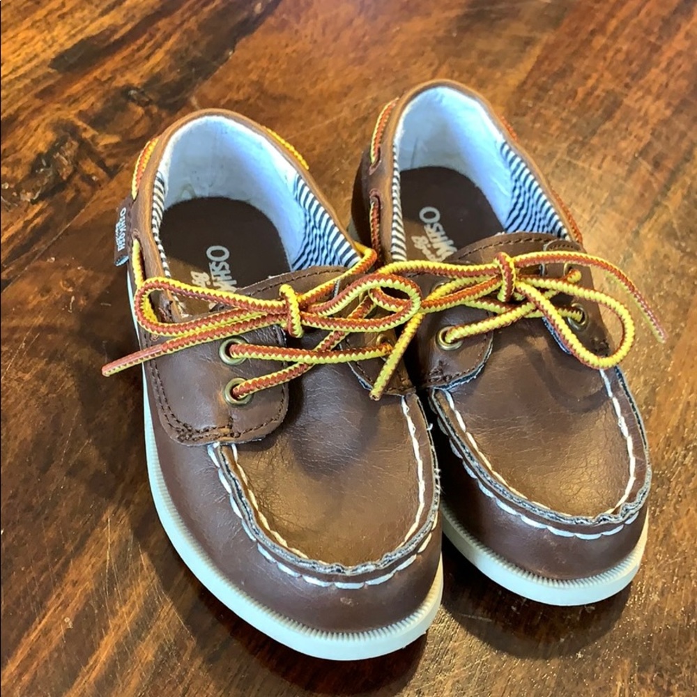 OshKosh B’gosh boat shoes.